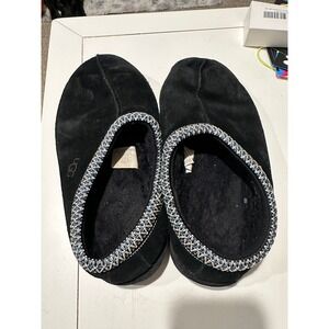 UGG Tasman Black Suede Sheepskin Slippers Mens 6 Womens 8 5950